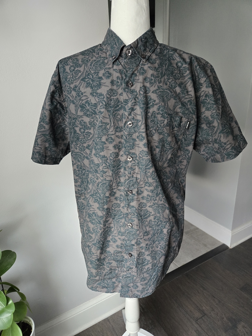 Molokai Surf Co Men’s Short Sleeve Button Down Shirt Teal Floral Grey Cotton - M